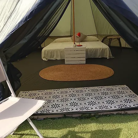 مكان تخييم Yokai Camp Y Glamping En El Bierzo *