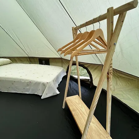 مكان تخييم Yokai Camp Y Glamping En El Bierzo *