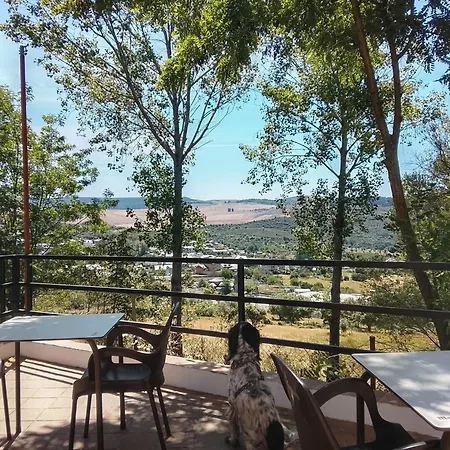 مكان تخييم Yokai Camp Y Glamping En El Bierzo