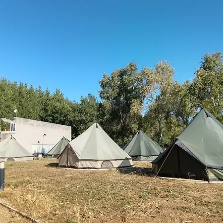 Yokai Camp Y Glamping En El Bierzo Κάμπινγκ *